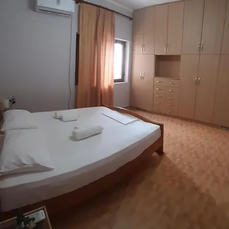 Apartman Blerina's House